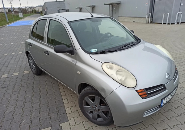 Nissan Micra cena 5700 przebieg: 226000, rok produkcji 2004 z Chełm małe 67